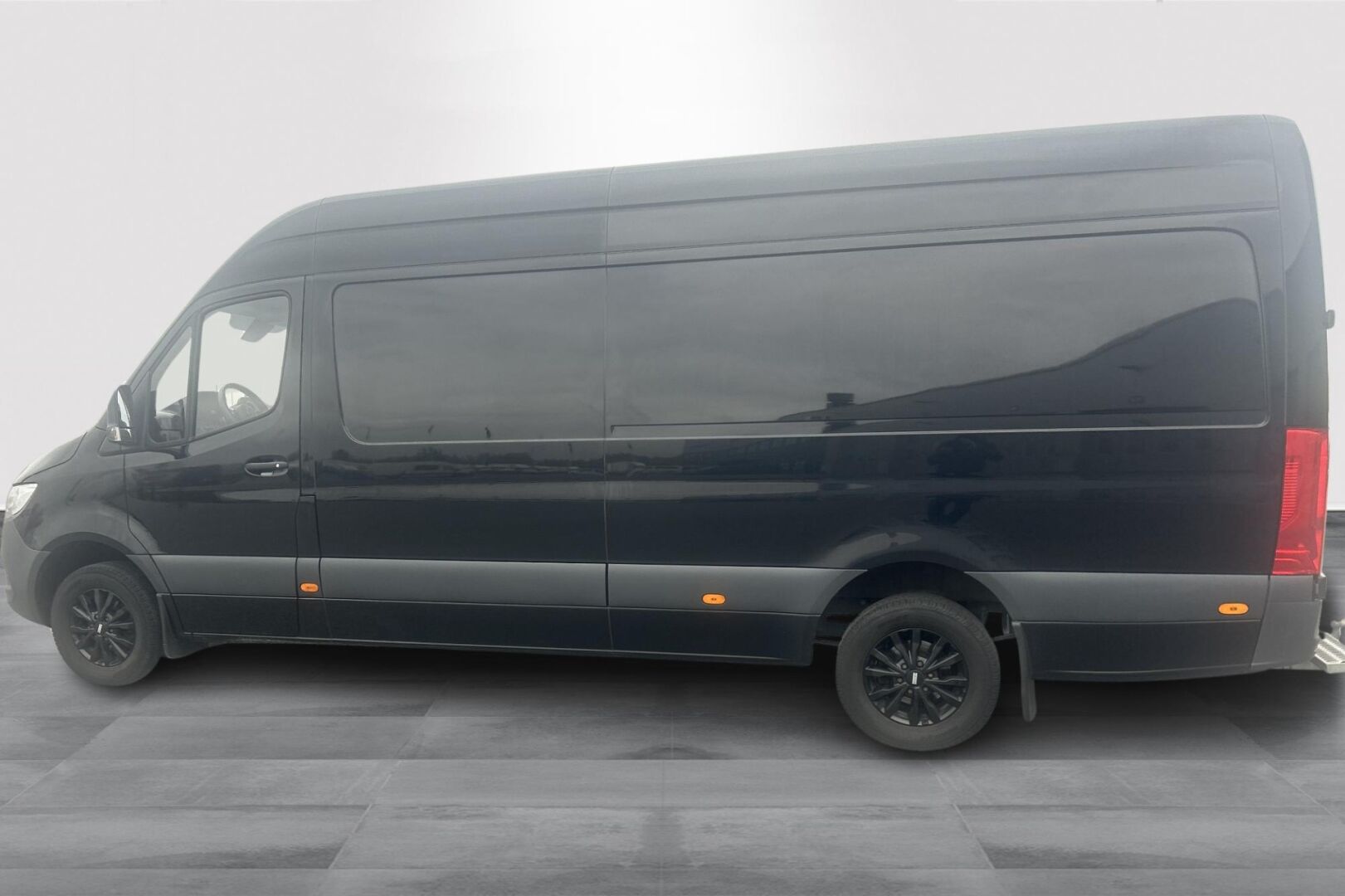 Mercedes-Benz Sprinter 2022, bild 5/13