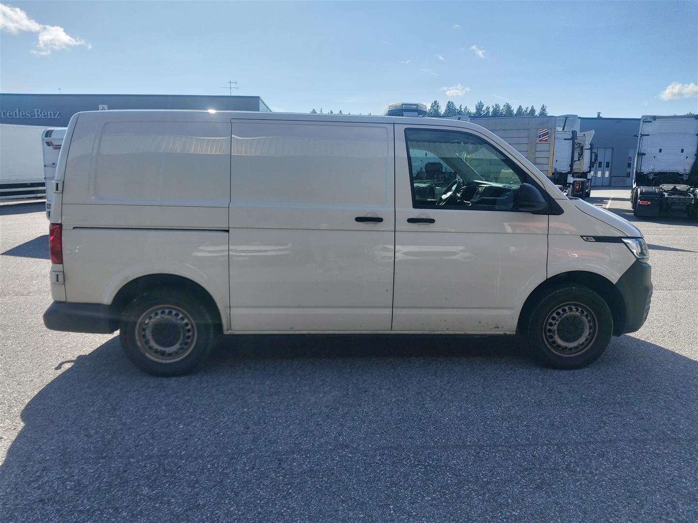 Volkswagen Transporter 2020, kuva 5/11