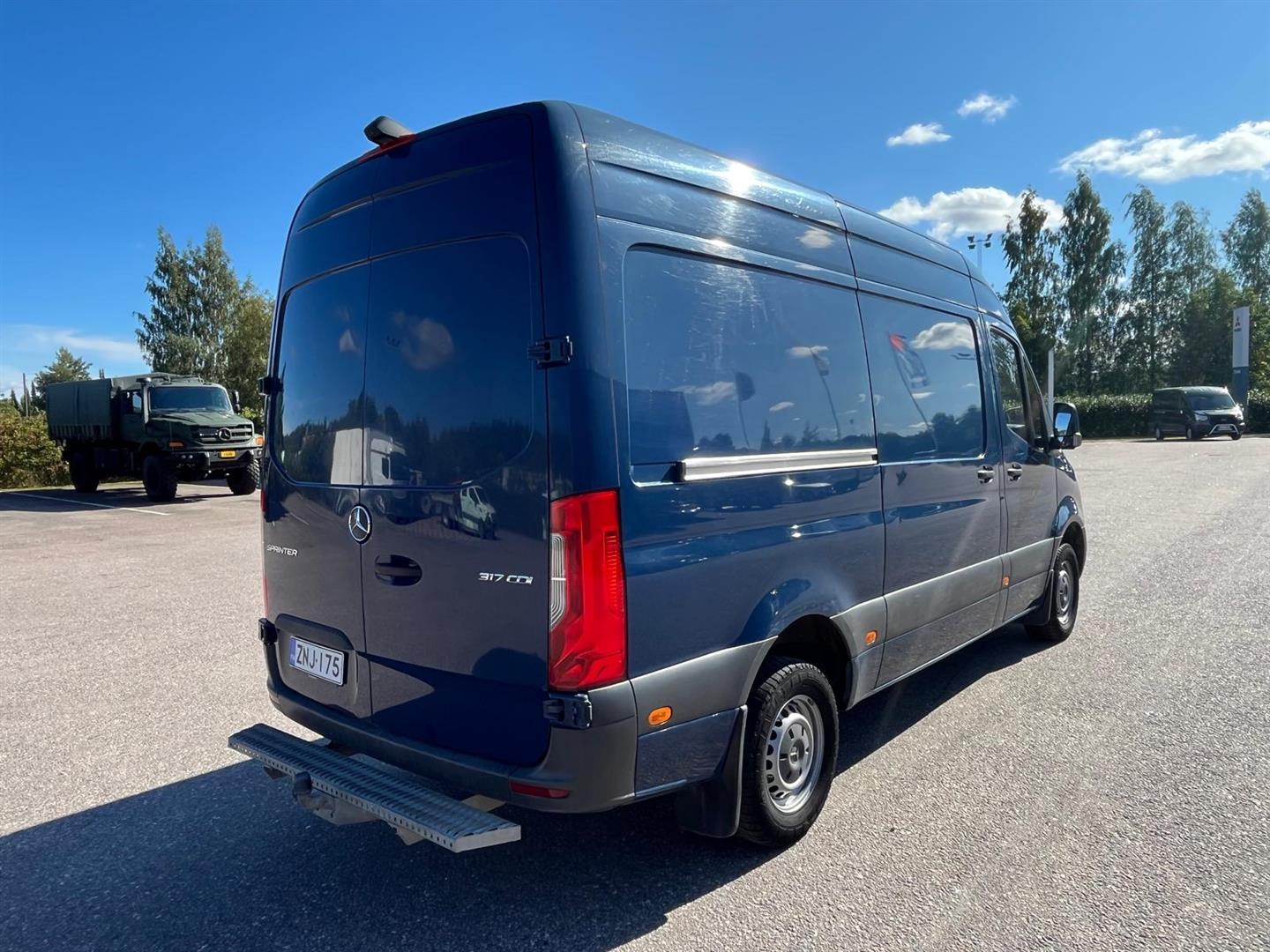 Mercedes-Benz Sprinter 2022, photo 5/11
