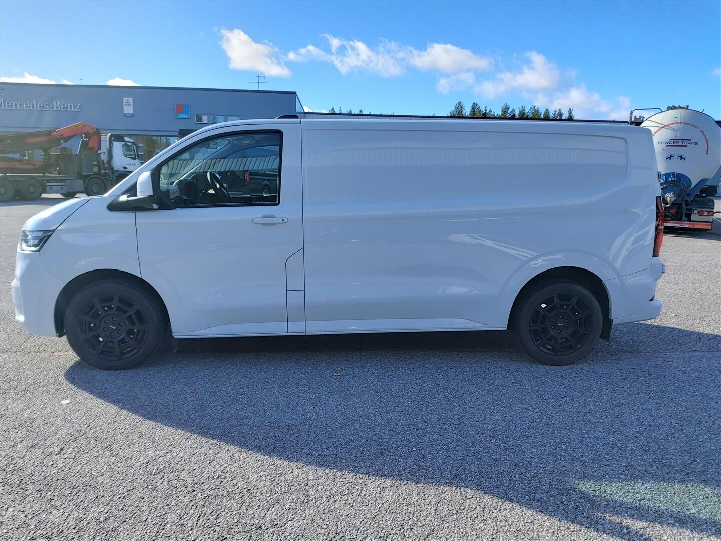 Volkswagen Transporter 2025, bild 2/18
