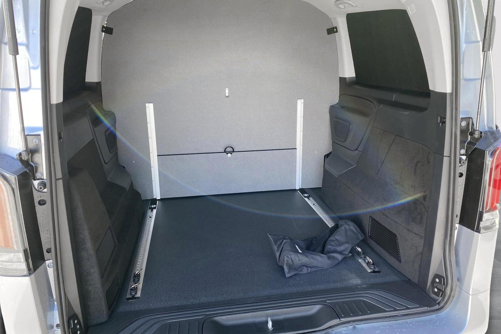 Uusi: Mercedes-Benz Vito, Diesel, ZRJ-518 - Veho.fi