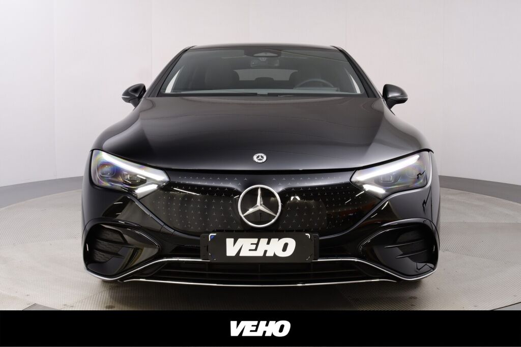 Mercedes-Benz EQE 2022 350 AMG + Advanced Plus, Panorama, Burmester, Digital Light