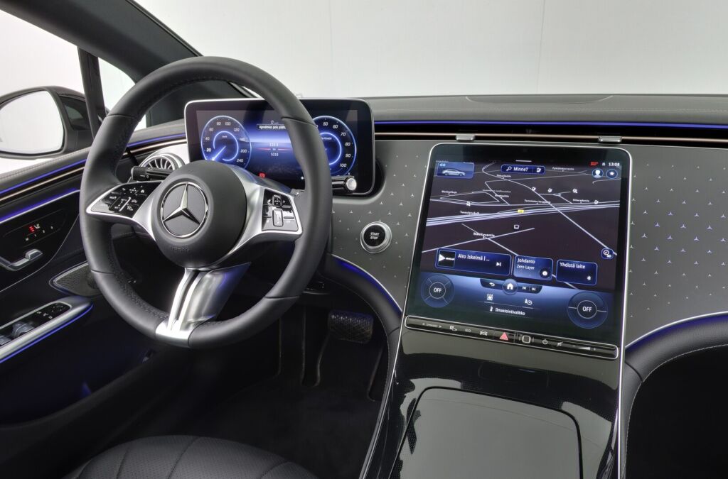 Mercedes-Benz EQE 2022 350 AMG + Advanced Plus, Panorama, Burmester, Digital Light