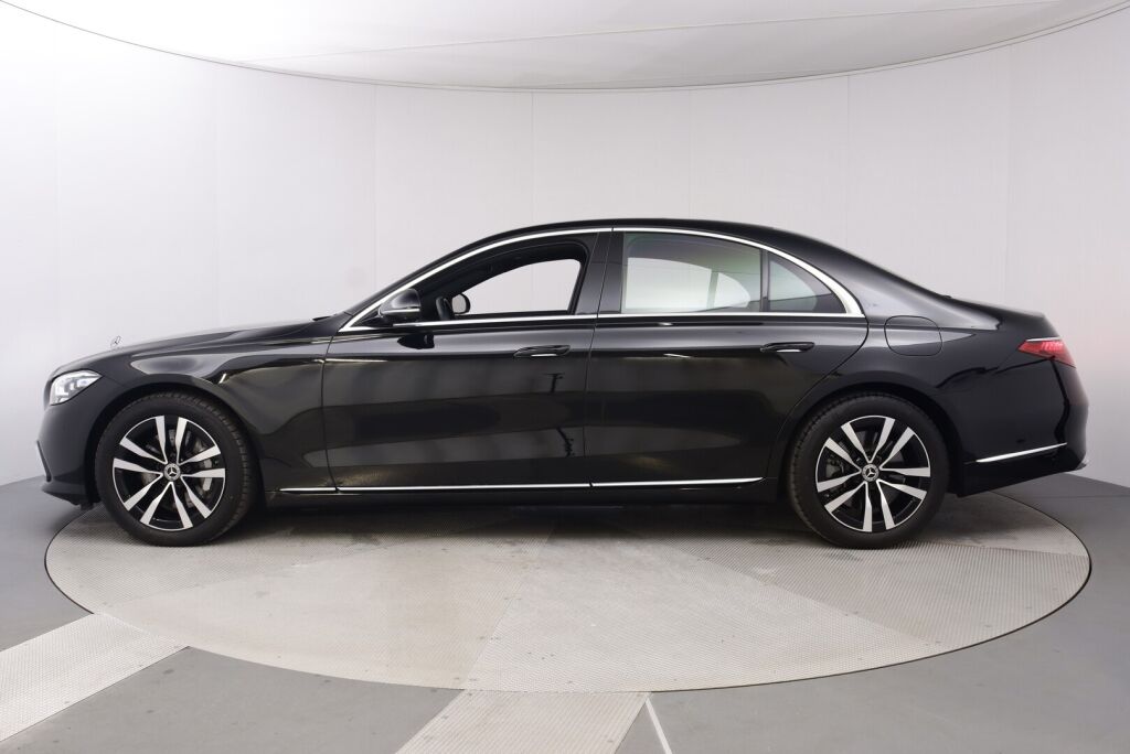 Mercedes-Benz S 2021 580 e WLTP YLI 100 km Sähköllä!