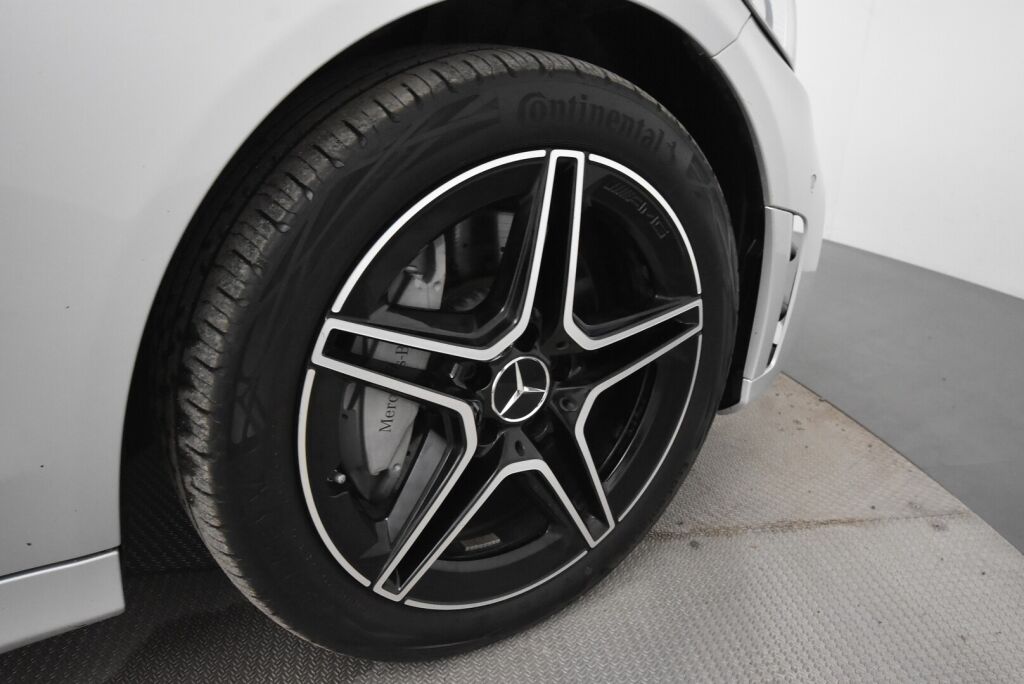 Mercedes-Benz C 2021 300 de T A EQ Power Business AMG **AMG+Night, Multibeam, vetokoukku **