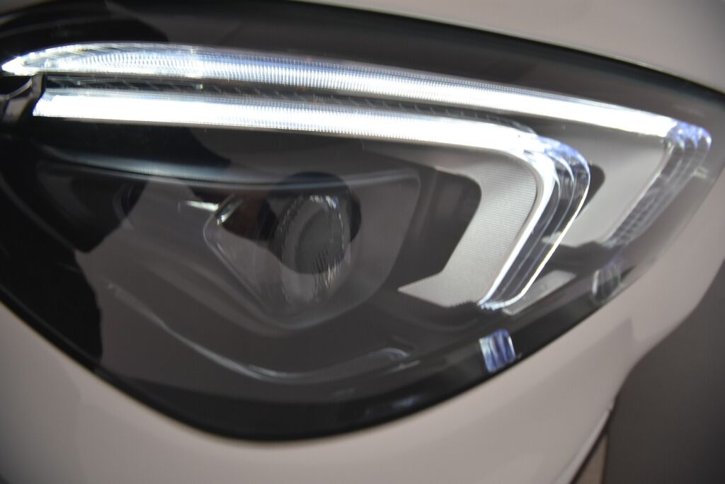 Mercedes-Benz GLE 2021 350 de 4Matic Coupé AMG Night + Panorama, Burmester, Muistipaketti, HUD, 21" AMG