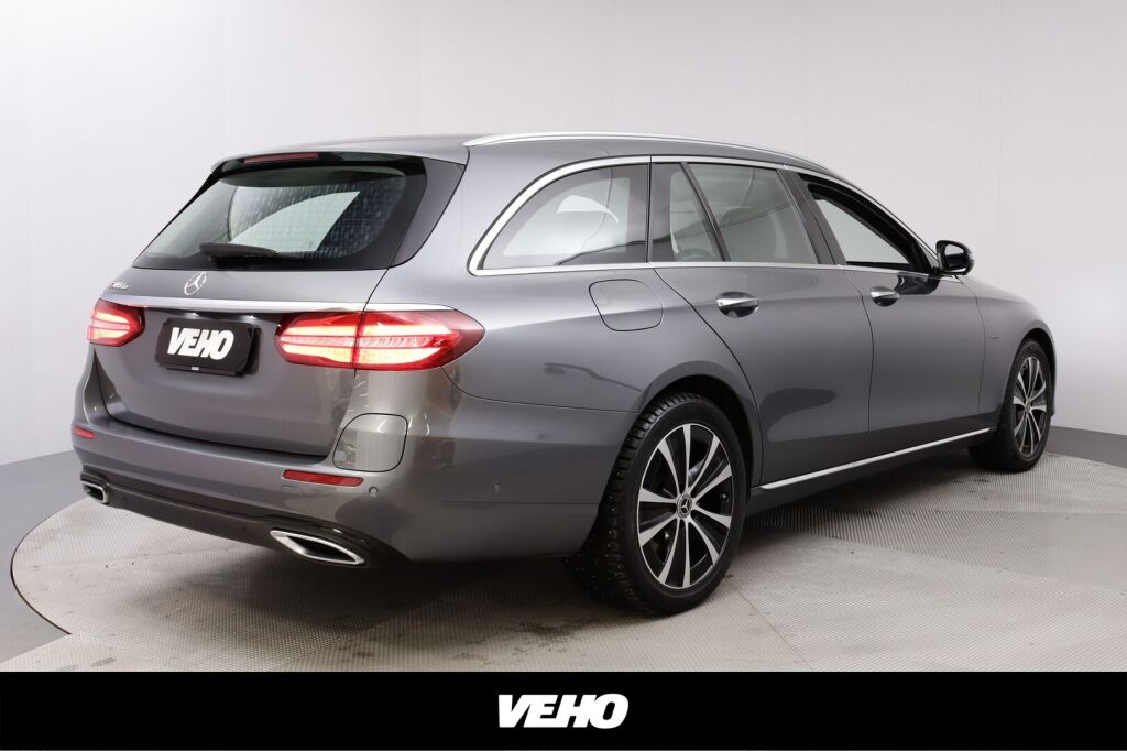 Mercedes-Benz E 2020 300 de T A Business Avantgarde + Panorama, Ajoavustimet, Muistipaketti, Burmester, Keyless Go