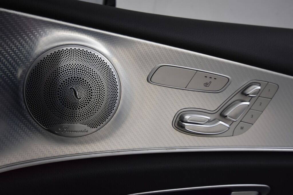 Mercedes-Benz E 2020 300 de T A Business Avantgarde + Panorama, Ajoavustimet, Muistipaketti, Burmester, Keyless Go