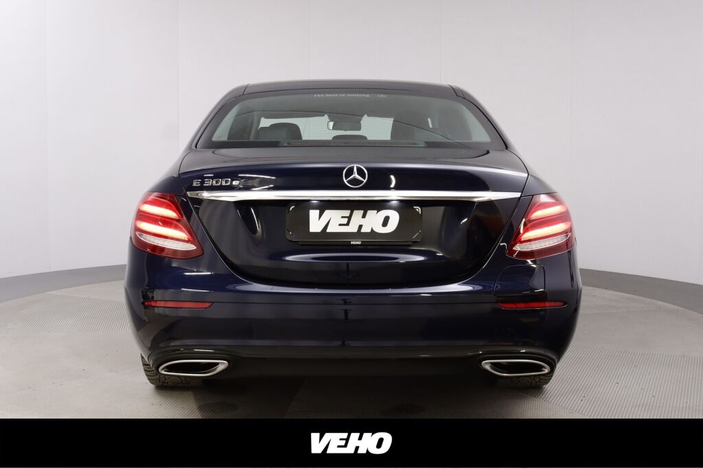 Mercedes-Benz E 2019 300 e A eQ Power Business Edition ** 2 Vuoden takuu **