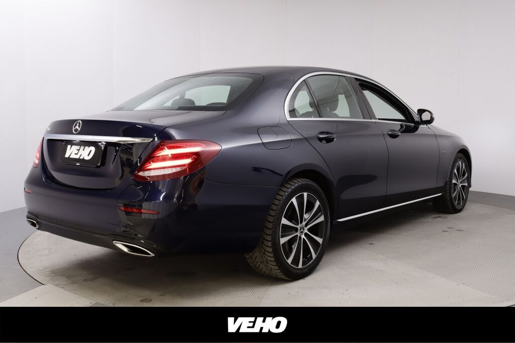 Mercedes-Benz E 2019 300 e A eQ Power Business Edition ** 2 Vuoden takuu **