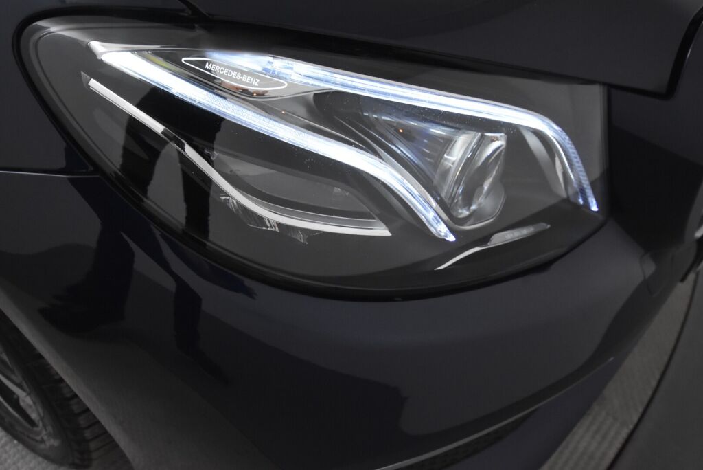 Mercedes-Benz E 2019 300 e A eQ Power Business Edition ** 2 Vuoden takuu **