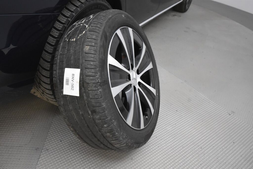 Mercedes-Benz E 2019 300 e A eQ Power Business Edition ** 2 Vuoden takuu **
