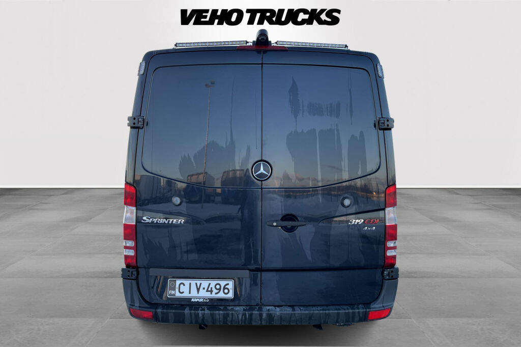 Mercedes-Benz SPRINTER 2012 319CDI 4x4 Keskipitkä A2 Automaatti 1+4hlö K-A
