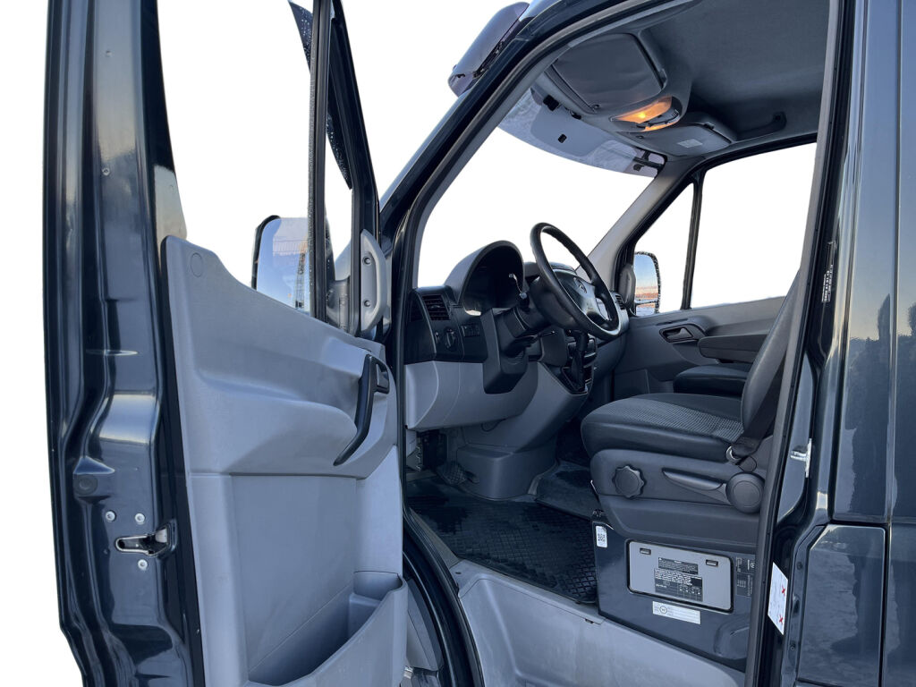 Mercedes-Benz SPRINTER 2012 319CDI 4x4 Keskipitkä A2 Automaatti 1+4hlö K-A