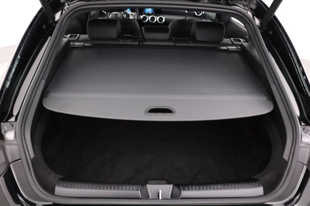 Mercedes-Benz CLA 2021 180 A Shooting Brake Business Progressive / Distronic / Navi / ** 2 vuoden takuu **