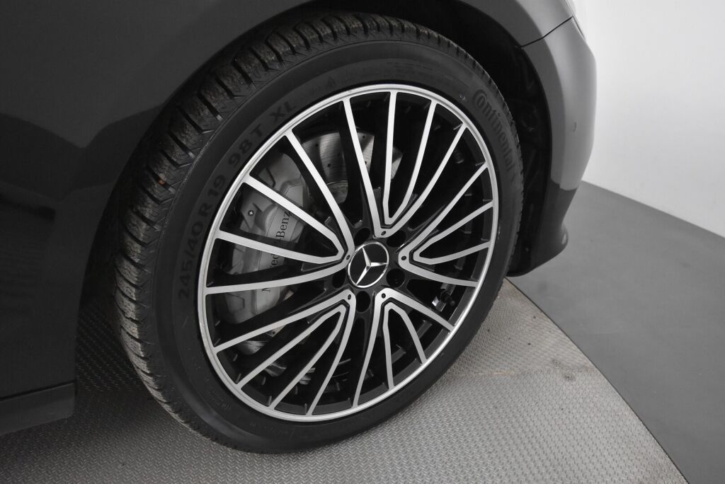Mercedes-Benz E 2019 400 d 4Matic A Premium Business / Distronic / Webasto / Navi / ** 2 vuoden takuu **