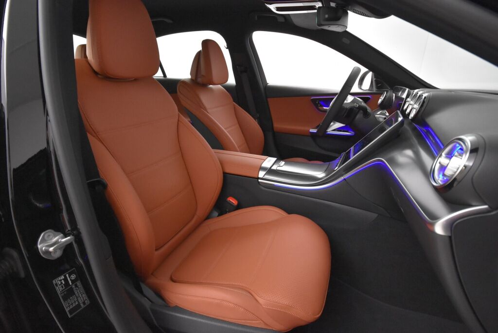Mercedes-Benz C 2022 180 A Business + Burmester, Advanced plus, Ruskea Articoverhoilu
