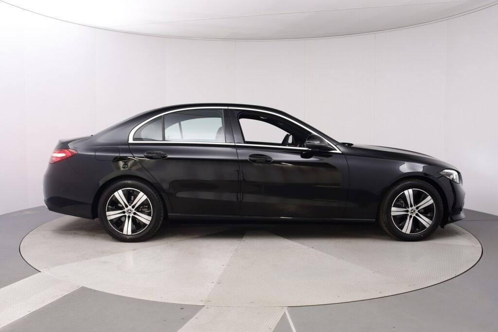 Mercedes-Benz C 2022 180 A Business + Burmester, Advanced plus, Ruskea Articoverhoilu