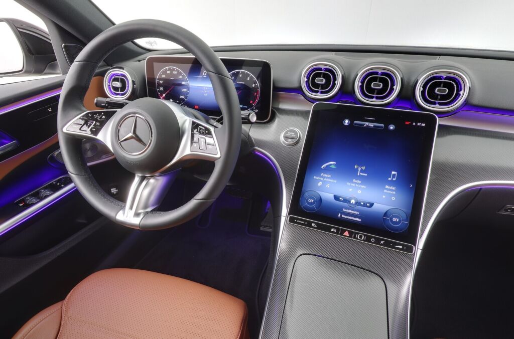 Mercedes-Benz C 2022 180 A Business + Burmester, Advanced plus, Ruskea Articoverhoilu