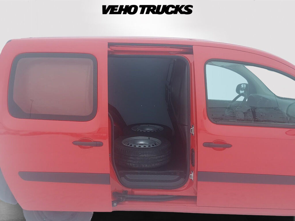 Mercedes-Benz CITAN 2017 112 K keskipitkä A2 Automaatti ** 2 vuoden takuu **