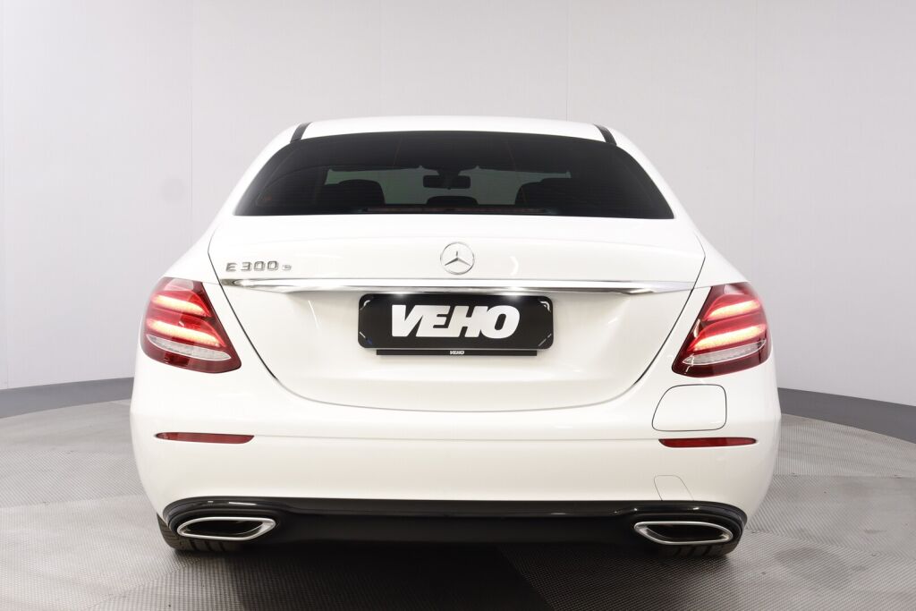 Mercedes-Benz E 2019 300 e A eQ Power Edition One ** 2 vuoden takuu **