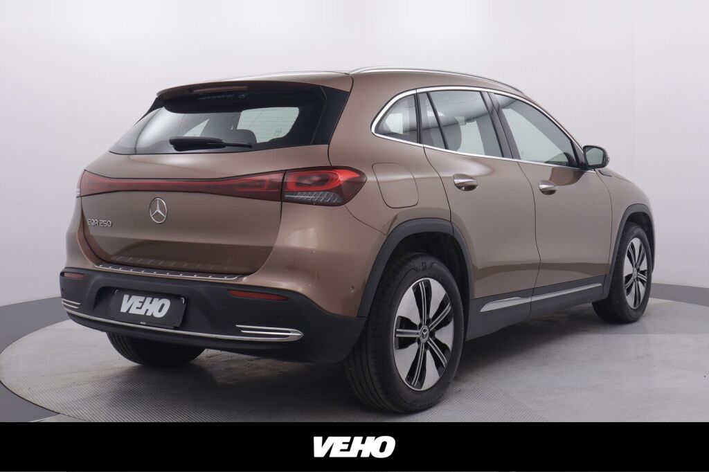 Mercedes-Benz EQA 2021 250 Electric Art + Distronic, Koukku, Navi