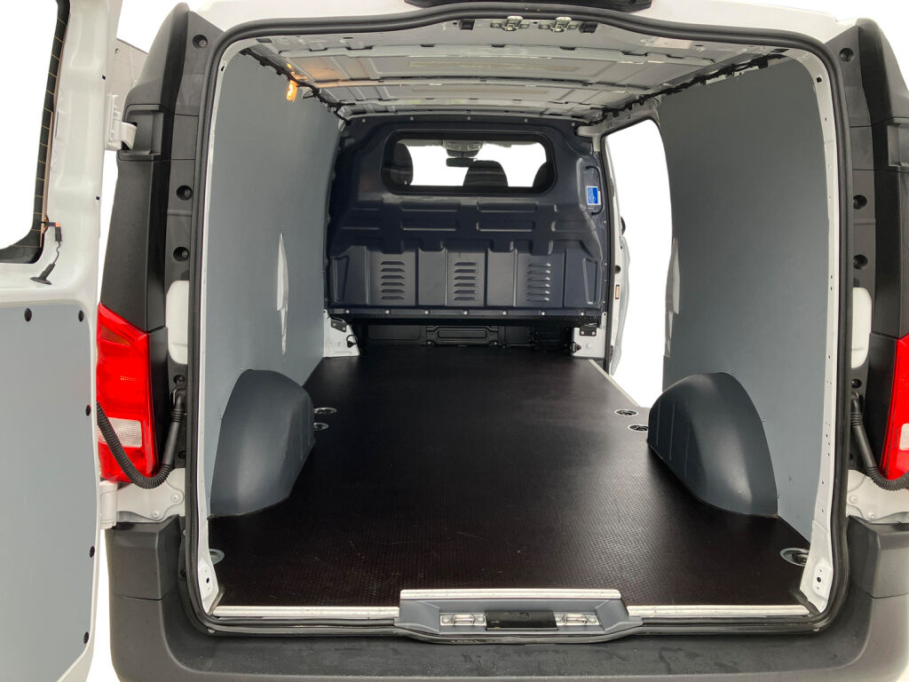 Mercedes-Benz VITO 2022 110CDI FWD-3,05/32K keskipitkä A2