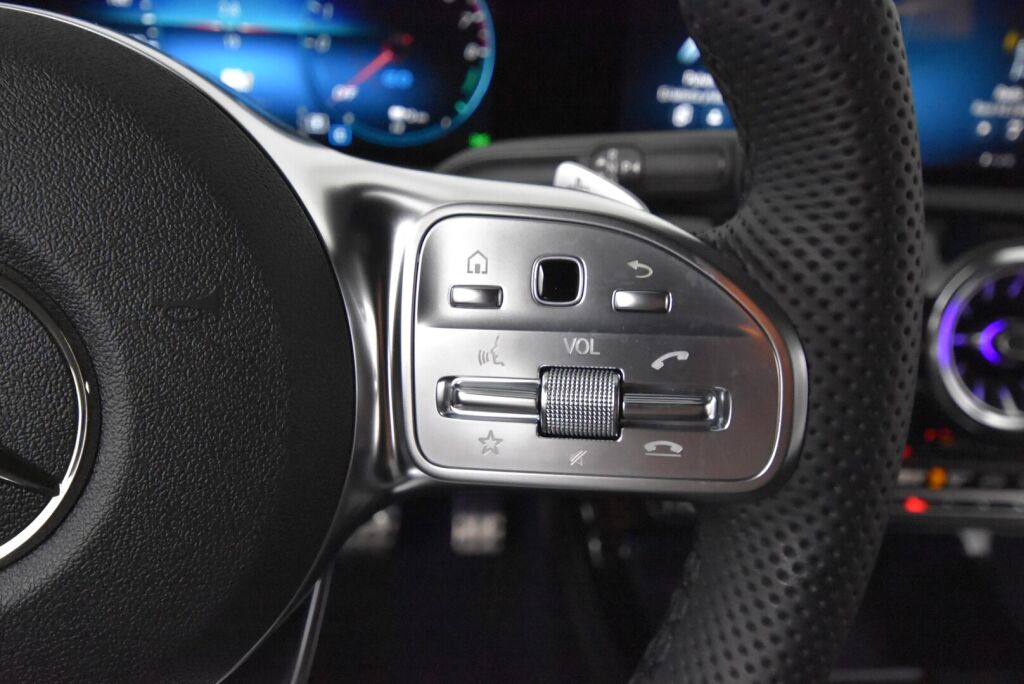 Mercedes-Benz CLA 2022 250 e A Shooting Brake Business AMG Edition **Burmester, 19-Tuuman vanteet, Premium paketti**