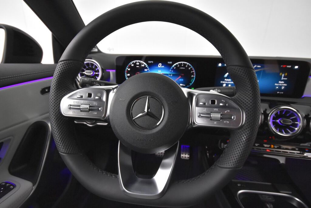 Mercedes-Benz CLA 2022 250 e A Shooting Brake Business AMG Edition **Burmester, 19-Tuuman vanteet, Premium paketti**