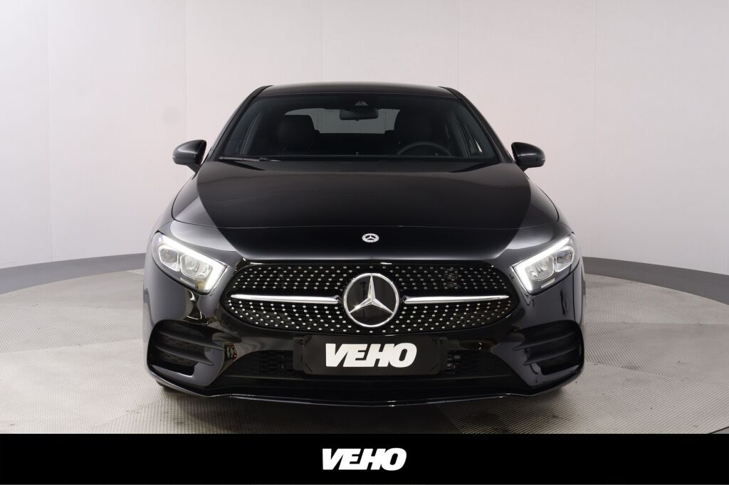 Mercedes-Benz A 2023 180 A sedan AMG Line ** Uusi auto nopeaan toimitukseen **