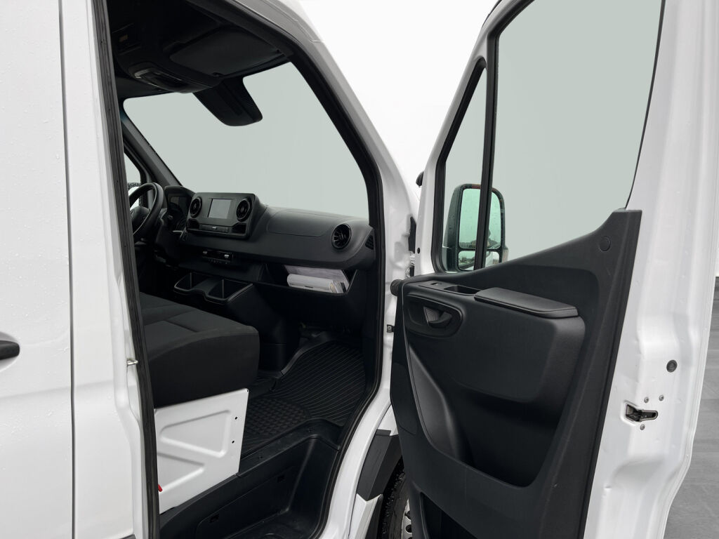 Mercedes-Benz SPRINTER 2018 516CDI RWD-5,0/43K pitkä A3 Automaatti * Perälauta *