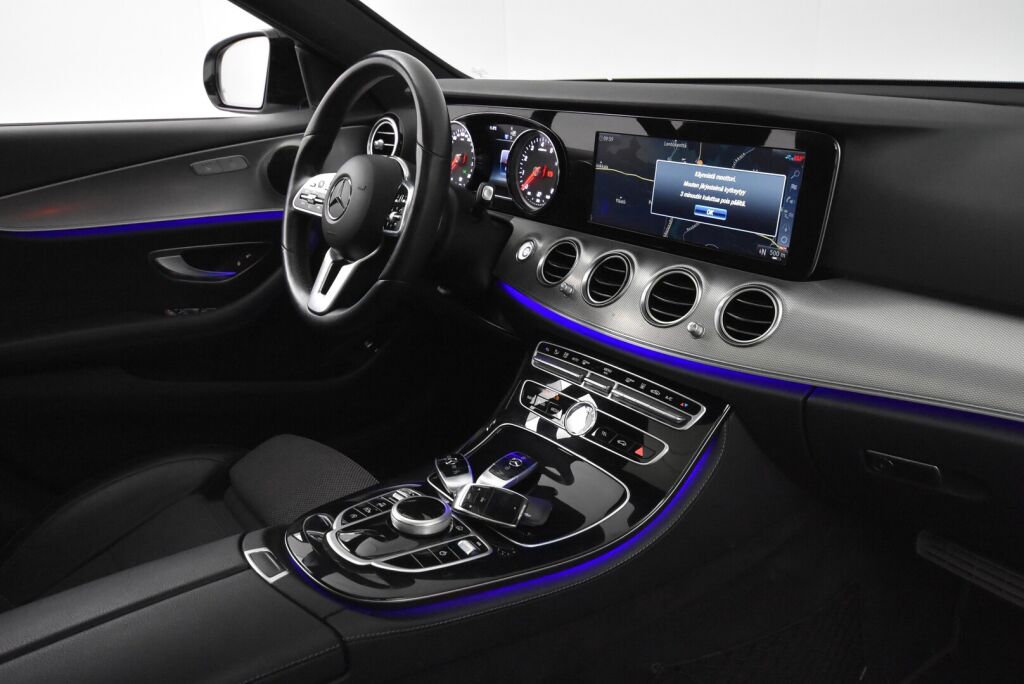 Mercedes-Benz E 2018 200 A Business Avantgarde ** Lisälämmitin, Multibeam, 360 kamera**