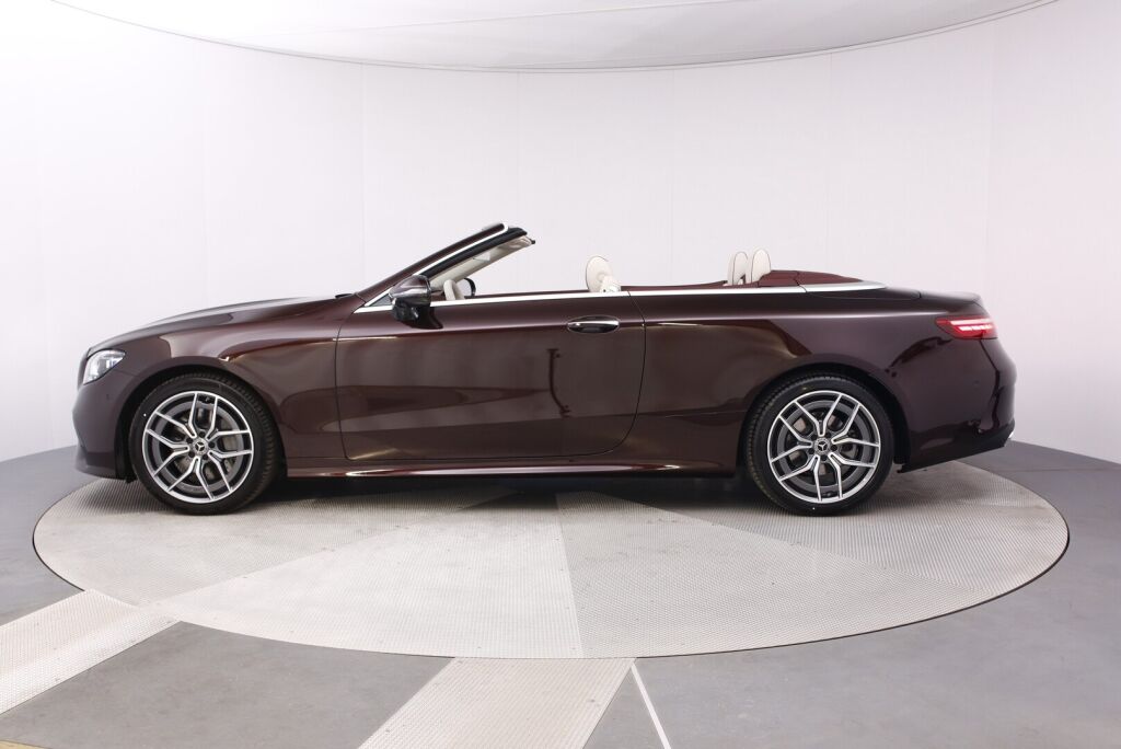 Mercedes-Benz E 2021 200 4Matic A Cabriolet