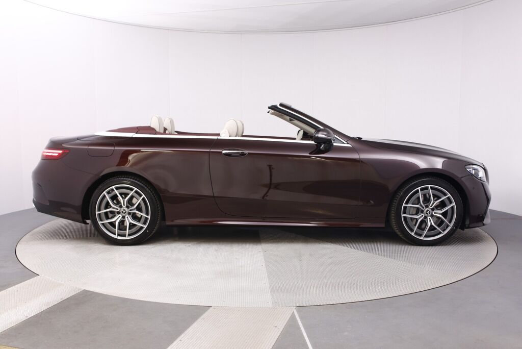 Mercedes-Benz E 2021 200 4Matic A Cabriolet