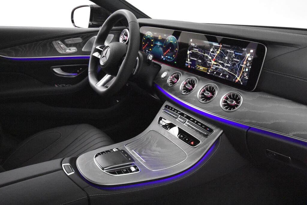 Mercedes-Benz CLS 2023 300 d 4Matic ** Uusi auto nopeaan toimitukseen **