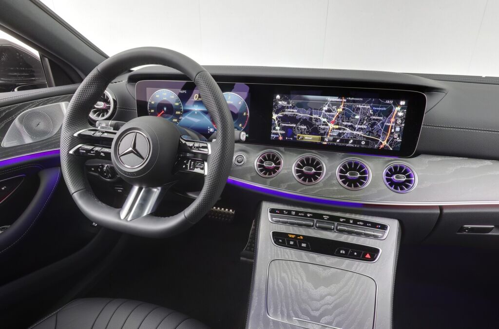 Mercedes-Benz CLS 2023 300 d 4Matic ** Uusi auto nopeaan toimitukseen **