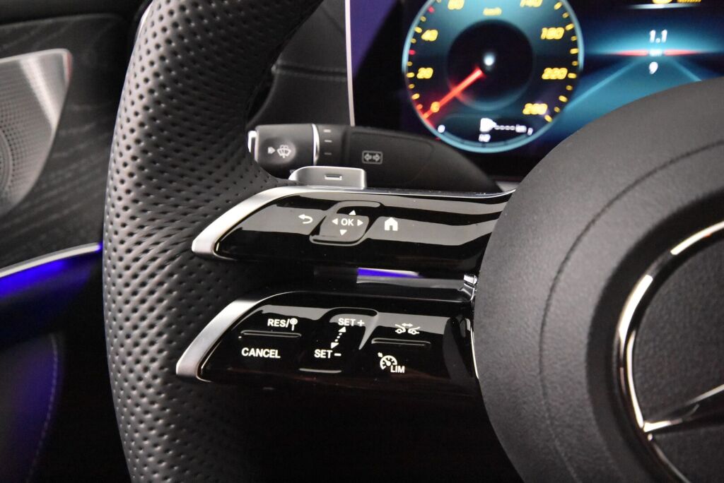 Mercedes-Benz CLS 2023 300 d 4Matic ** Uusi auto nopeaan toimitukseen **
