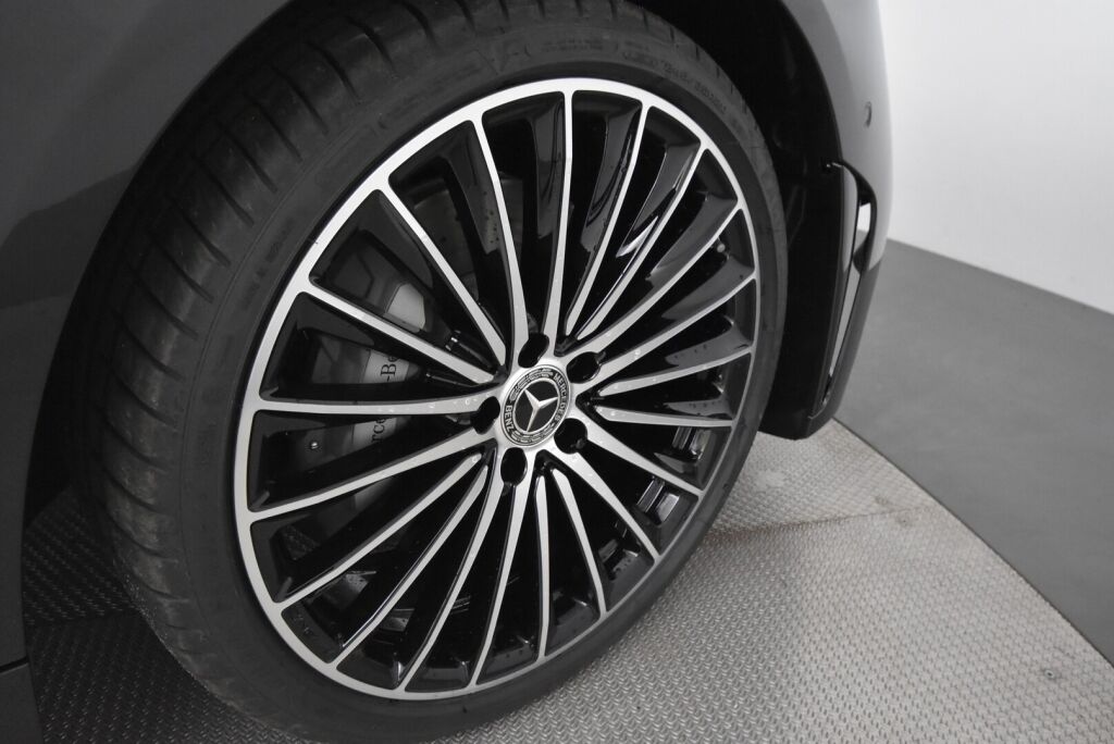 Mercedes-Benz CLS 2023 300 d 4Matic ** Uusi auto nopeaan toimitukseen **