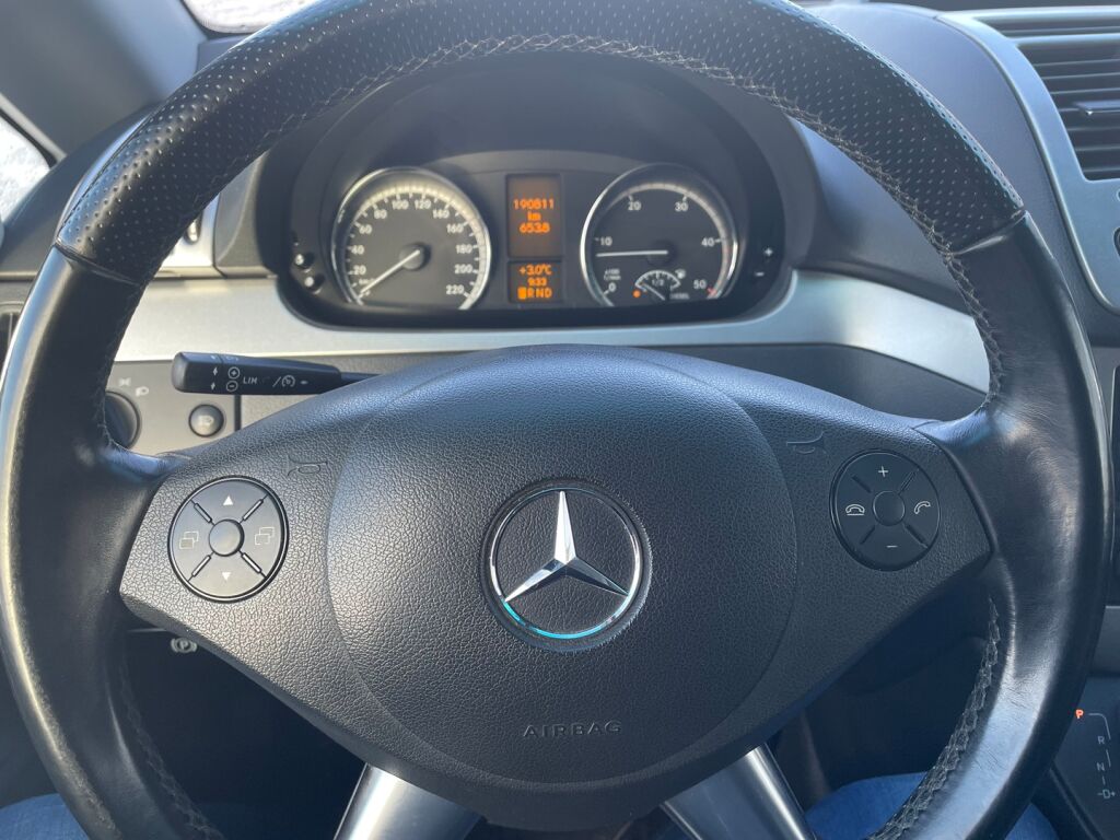 Mercedes-Benz VITO 2012 122CDI -3,05/32K normaali A1 A