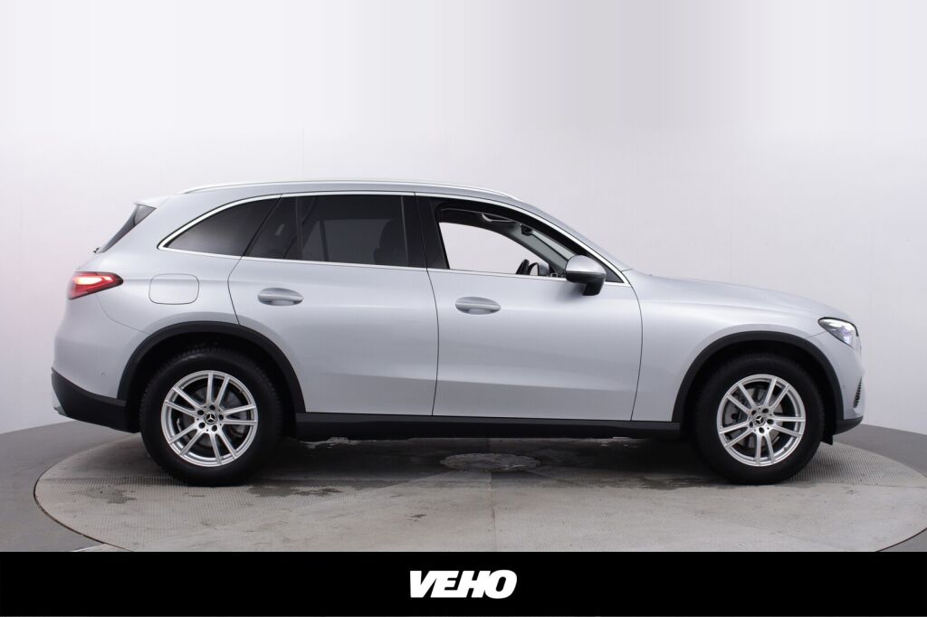 Mercedes-Benz GLC 2022 220 d 4Matic A Avantgarde / Digital Light / Koukku / Distronic / Muistipaketti / ** 2 vuoden takuu *