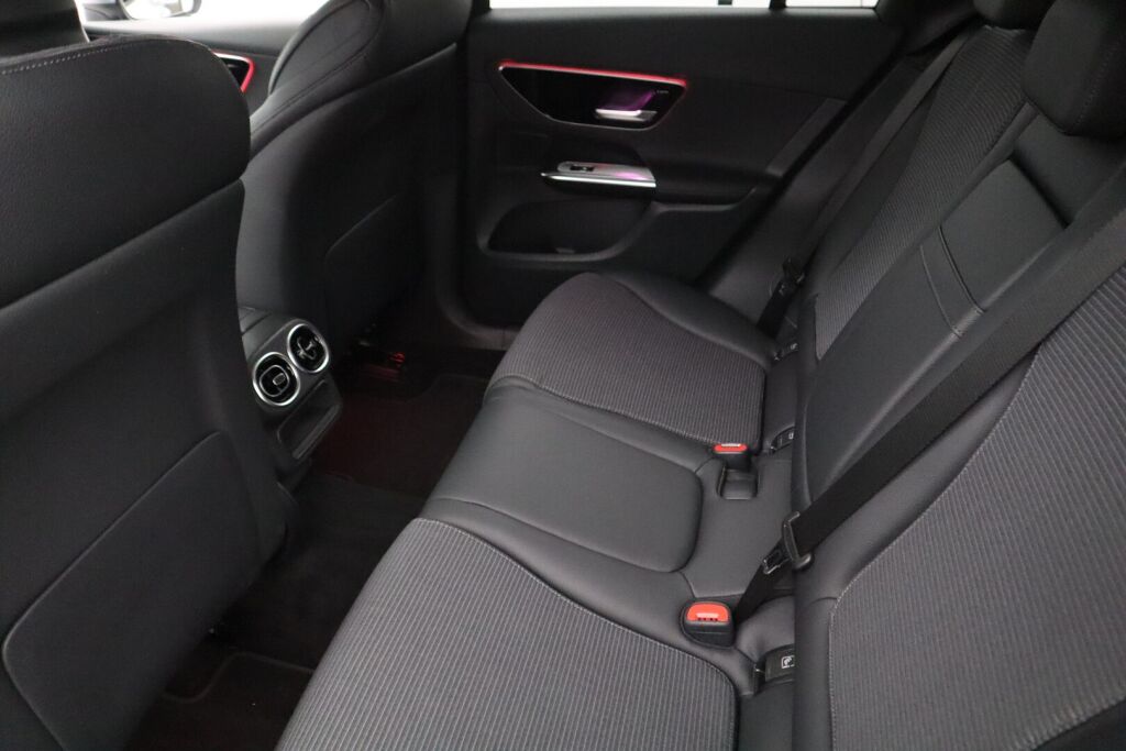 Mercedes-Benz GLC 2022 220 d 4Matic A Avantgarde / Digital Light / Koukku / Distronic / Muistipaketti / ** 2 vuoden takuu *