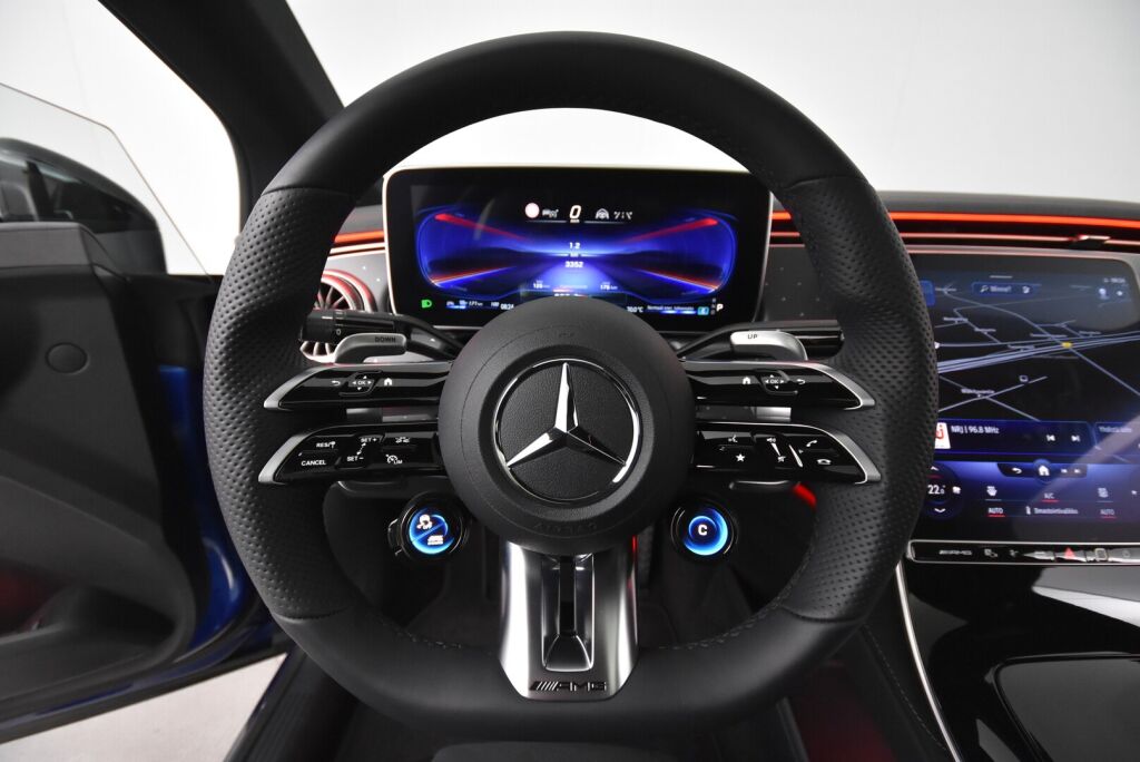 Mercedes-Benz EQE 2022 Mercedes-AMG 43 4Matic Night + PremiumPlus