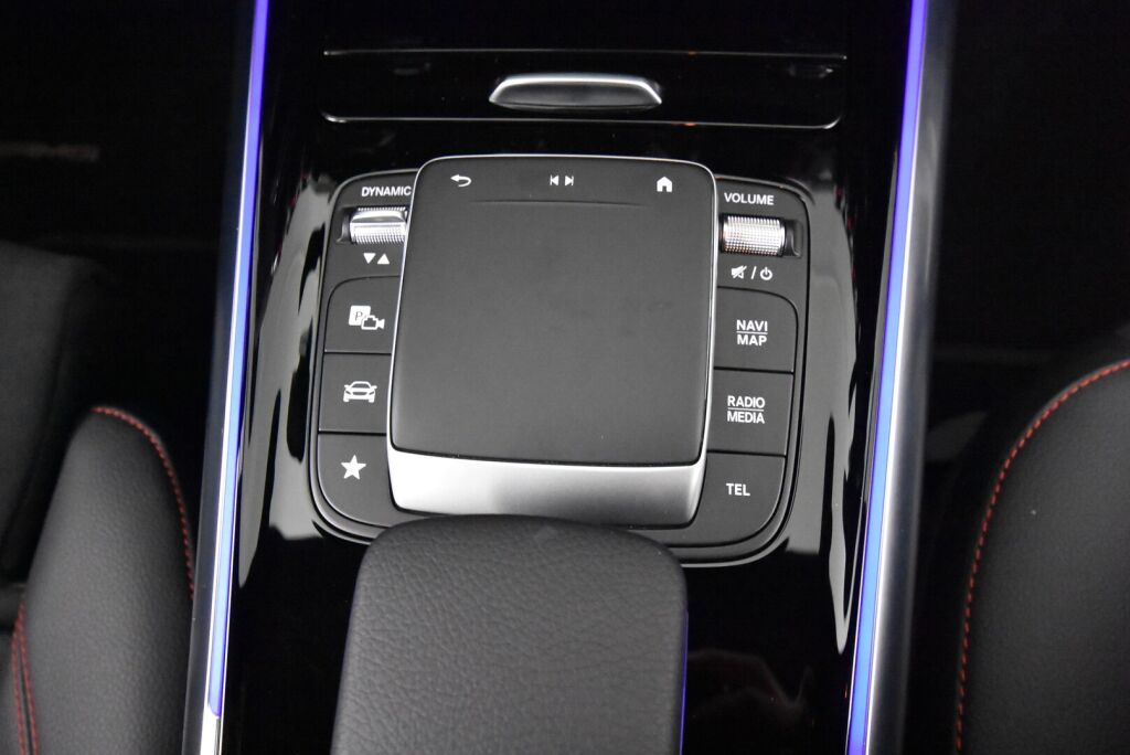 Mercedes-Benz EQA 2022 250 Business AMG Night + Vetokoukku, Blind Spot