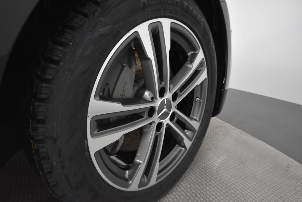 Mercedes-Benz E 2021 200 d T A Business AMG **AMG line ulko+sisä, vetokoukku**
