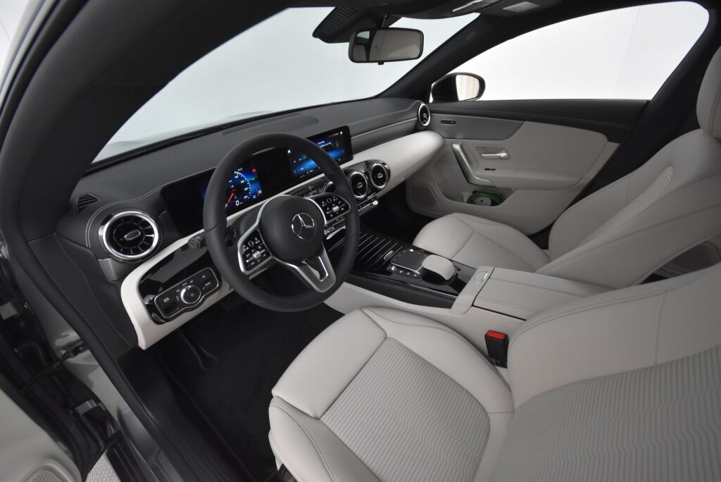 Mercedes-Benz CLA 2022 220 d 4Matic A Shooting Brake Business +Night, Pysäköintipaketti, Älypuhelimen integrointi