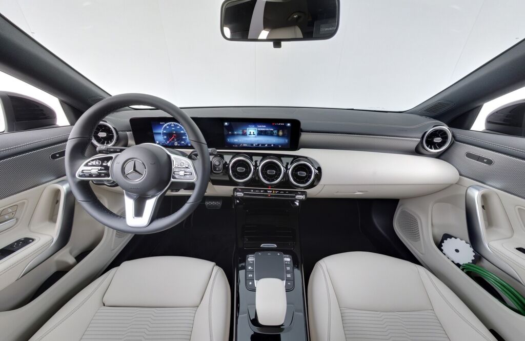 Mercedes-Benz CLA 2022 220 d 4Matic A Shooting Brake Business +Night, Pysäköintipaketti, Älypuhelimen integrointi
