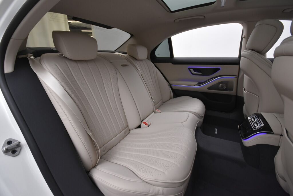 Mercedes-Benz S 2023 580 e L 4Matic