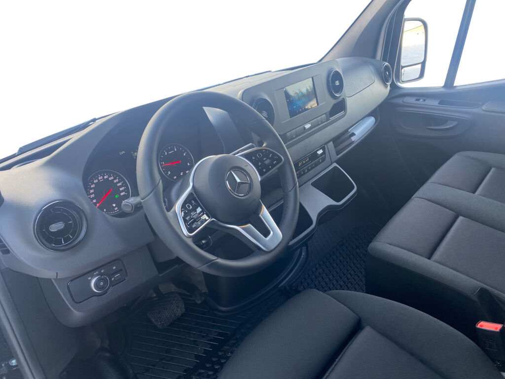 Mercedes-Benz SPRINTER 2023 315CDI FWD-3,5/39K keskipitkä A2 A Worker