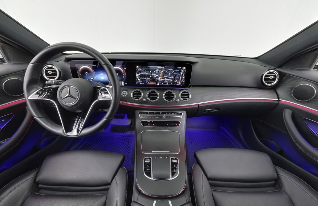 Mercedes-Benz E 2022 300 de 4Matic T A Edition + Multibeam, WideScreen, KeylessGo, 360, Nahkaverhoilu