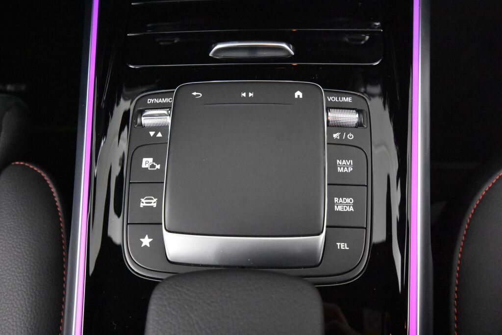 Mercedes-Benz EQB 2022 300 4Matic Business AMG **Keyless GO, Ajoavustinpaketti **